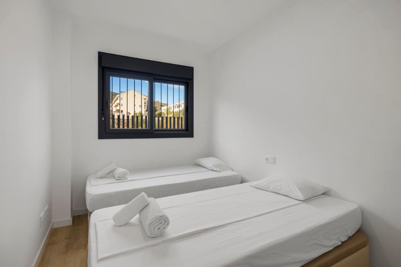 Panoramic Terrace With Pool In By Costarentals - Ref 43 Appartement Benalmádena