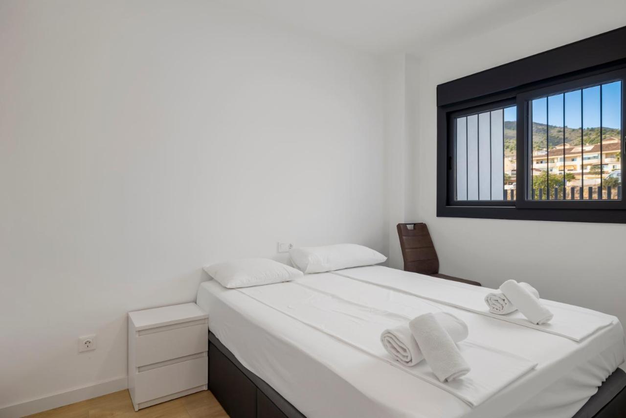 Panoramic Terrace With Pool In By Costarentals - Ref 43 Appartement Benalmádena